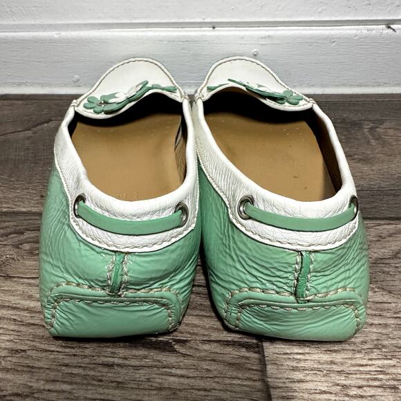 Prada The Original Car Shoe Driving Loafer Patent Pebbled Leather Flower Green 8 - Picture 4 of 7